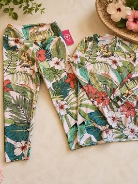 Berry Jane Sz Large Swim Active Beachwear Athleisure Set Large